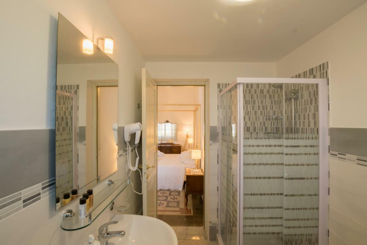 아쿠아리아 델 카포 Palazzo Ashian B&B 외부 사진