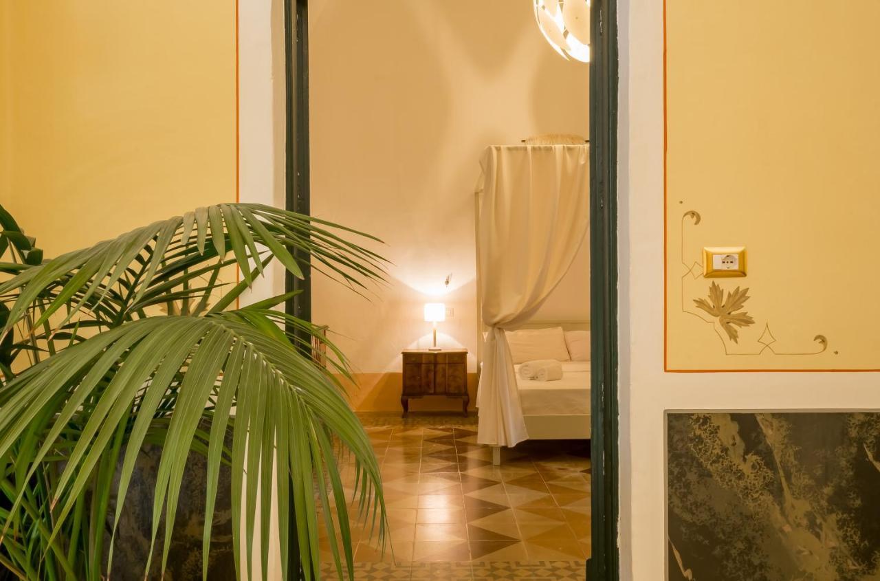 아쿠아리아 델 카포 Palazzo Ashian B&B 외부 사진